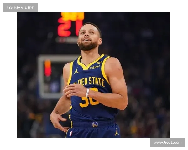 NBA球星多变表情大盘点 从詹姆斯到库里看情绪背后的故事 NBA球星多变表情大盘点 从詹姆斯到库里看情绪背后的故事